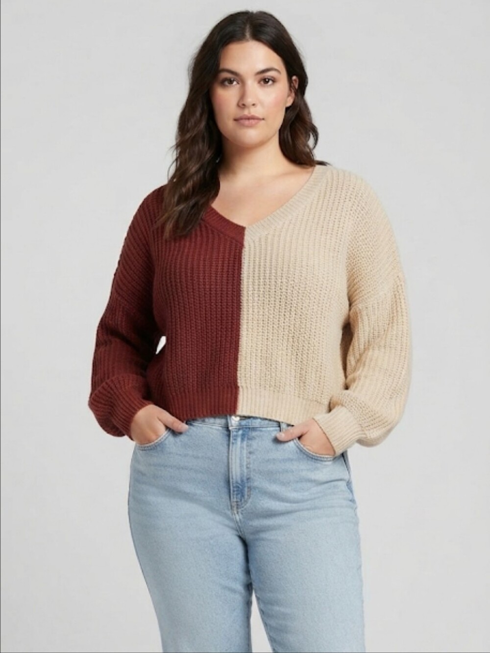 No Boundaries Cream/ Rust V-Neck Colorblock Knit V-neck Sweater Junior L (11-13)